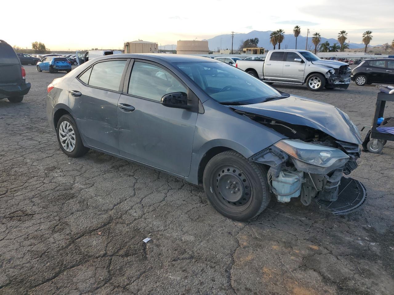 2015 TOYOTA COROLLA L - Image 4
