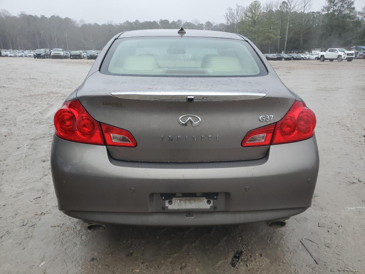 2012 INFINITI G37 BASE - Image 6