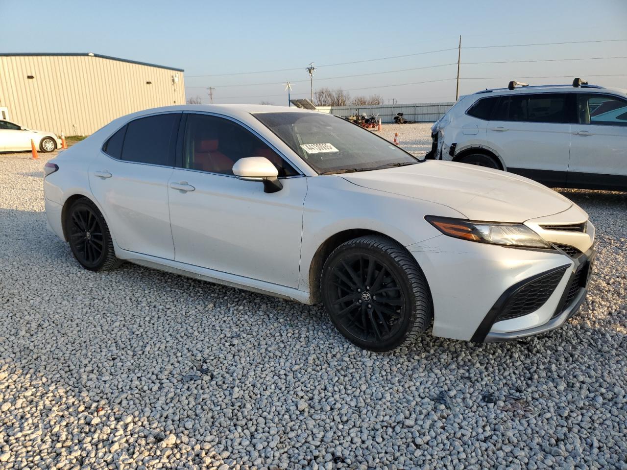 2021 TOYOTA CAMRY XSE - Image 4