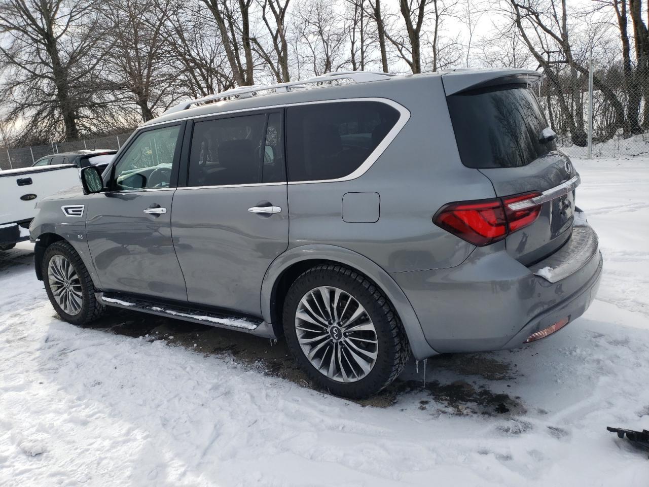 2018 INFINITI QX80 BASE - Image 2