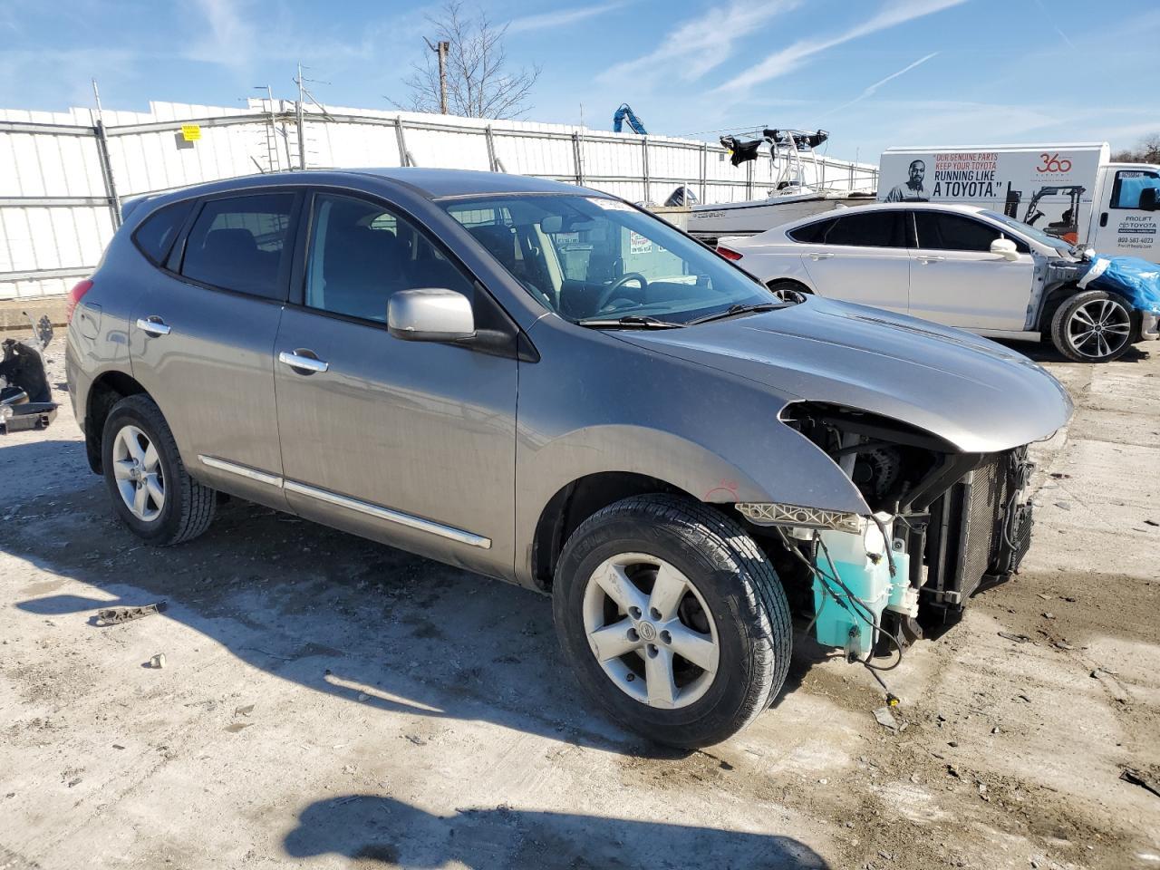 2013 NISSAN ROGUE S - Фото 4