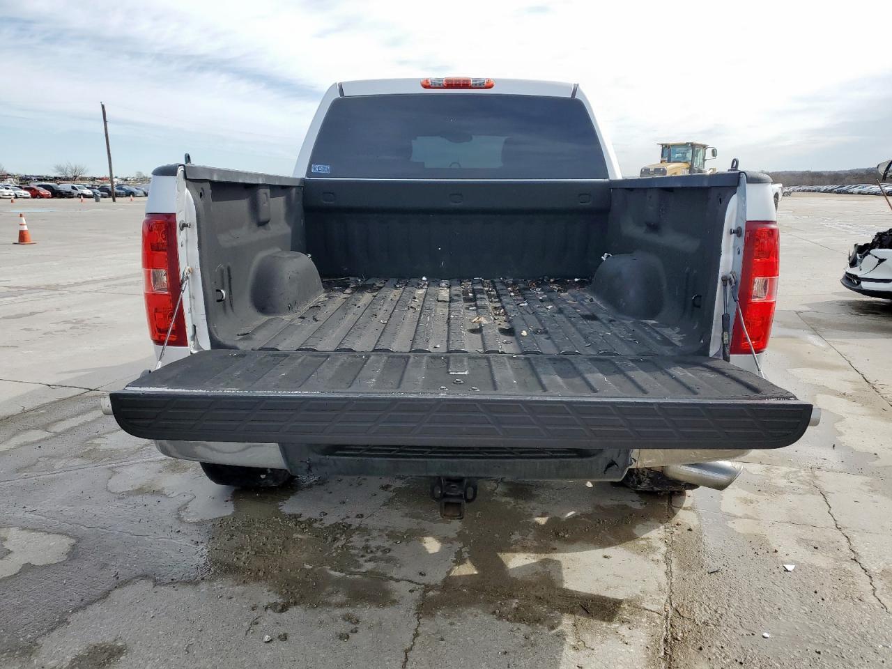 2013 CHEVROLET SILVERADO - Image 6
