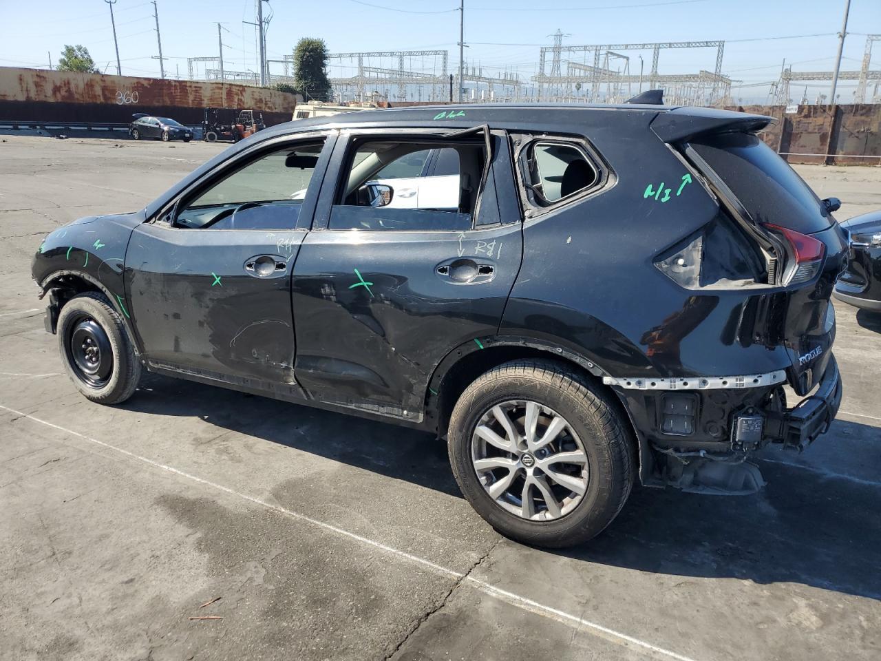 2017 NISSAN ROGUE S - Image 2