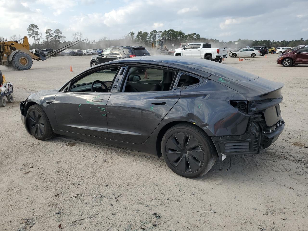 2024 TESLA MODEL 3 - Image 2