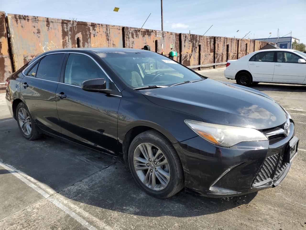 2017 TOYOTA CAMRY LE - Фото 4