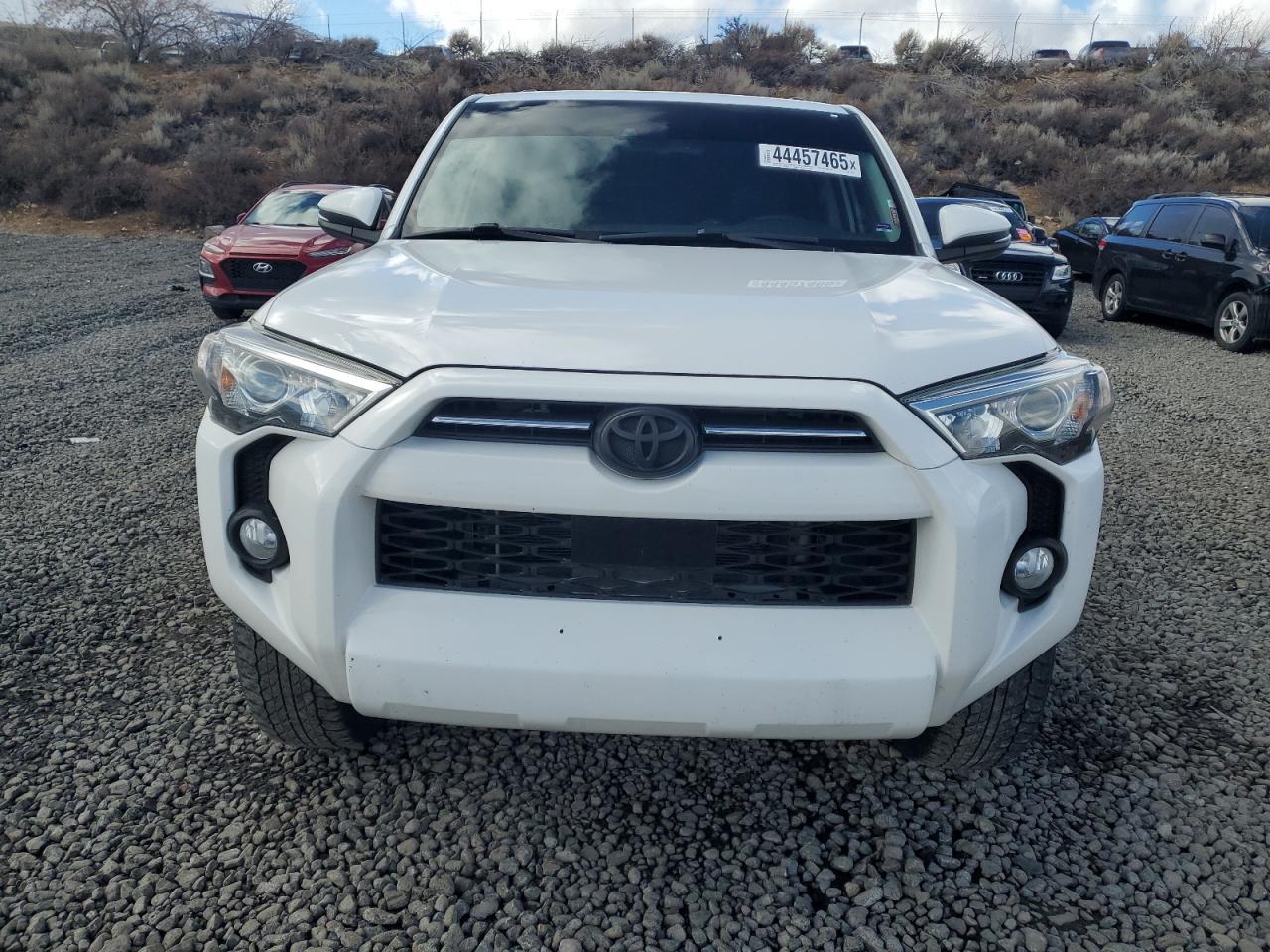 2020 TOYOTA 4RUNNER SR - Image 5
