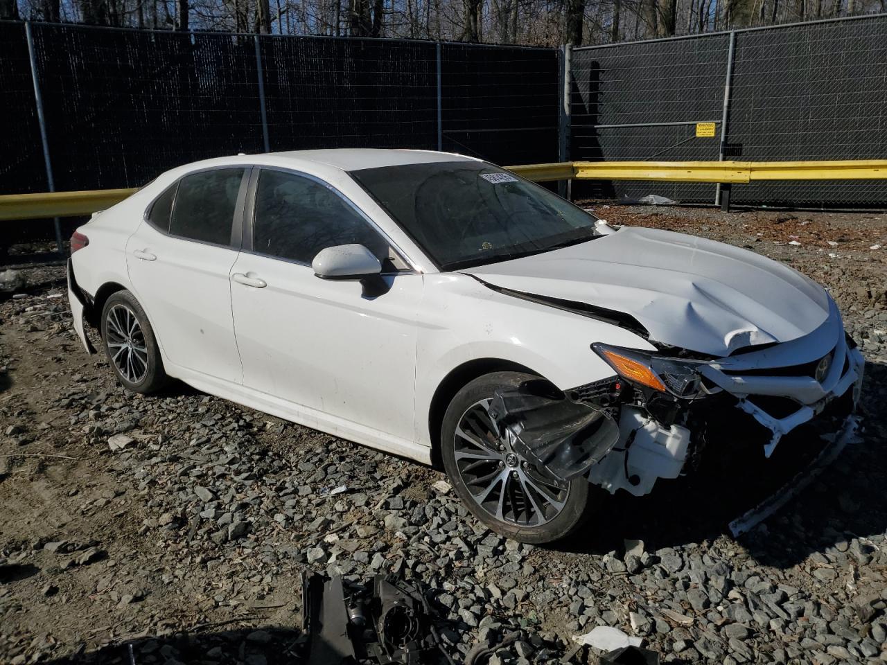 2019 TOYOTA CAMRY L - Фото 4