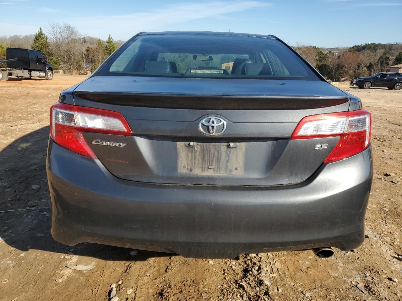 2013 TOYOTA CAMRY L - Image 6