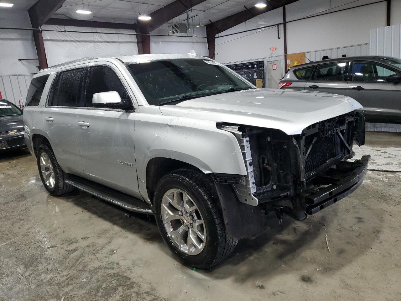 2016 GMC YUKON SLT - Image 4