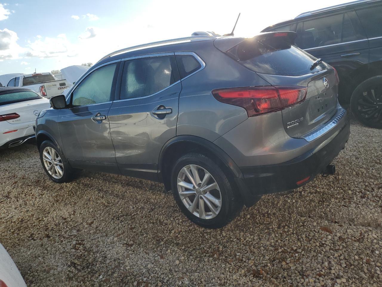 2018 NISSAN ROGUE SPOR - Фото 2