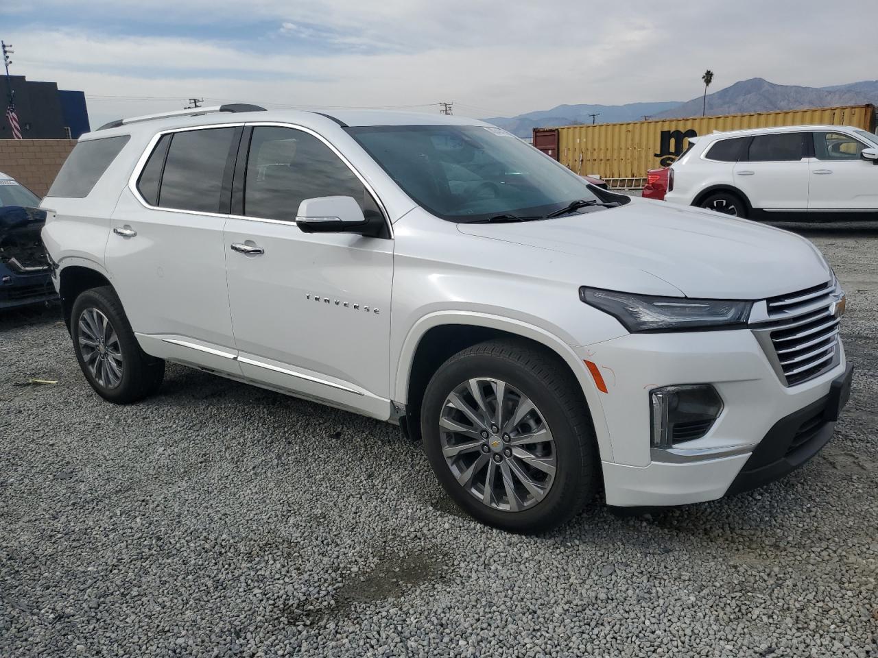 2023 CHEVROLET TRAVERSE P - Image 4