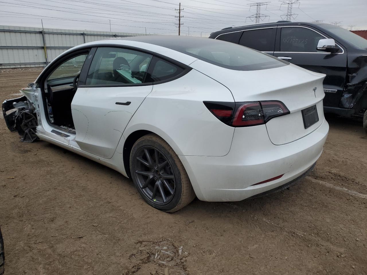 2023 TESLA MODEL 3 - Image 2