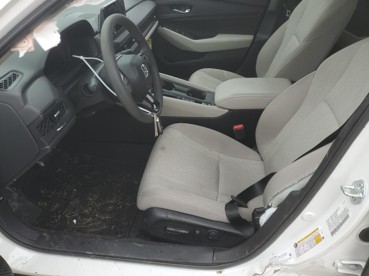 2024 HONDA ACCORD EX - Фото 7