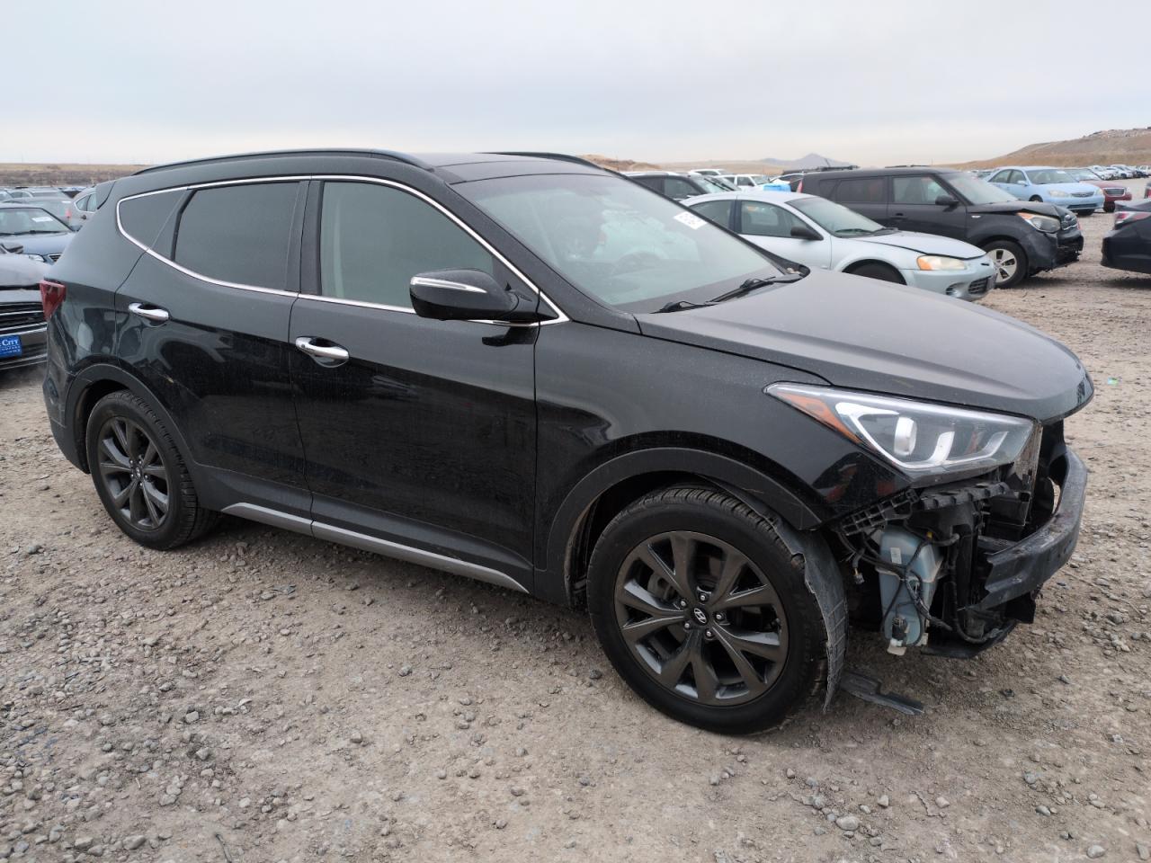 2017 HYUNDAI SANTA FE S - Image 4