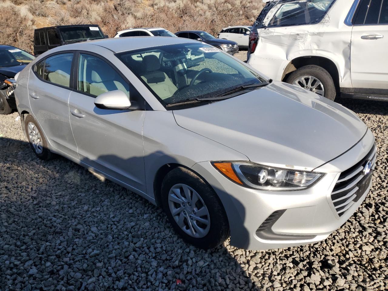 2017 HYUNDAI ELANTRA SE - Фото 4