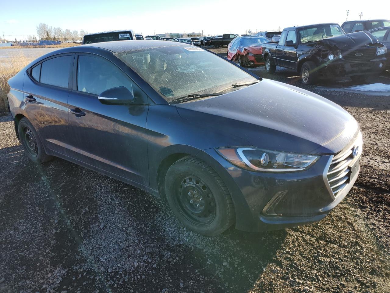2017 HYUNDAI ELANTRA SE - Image 4