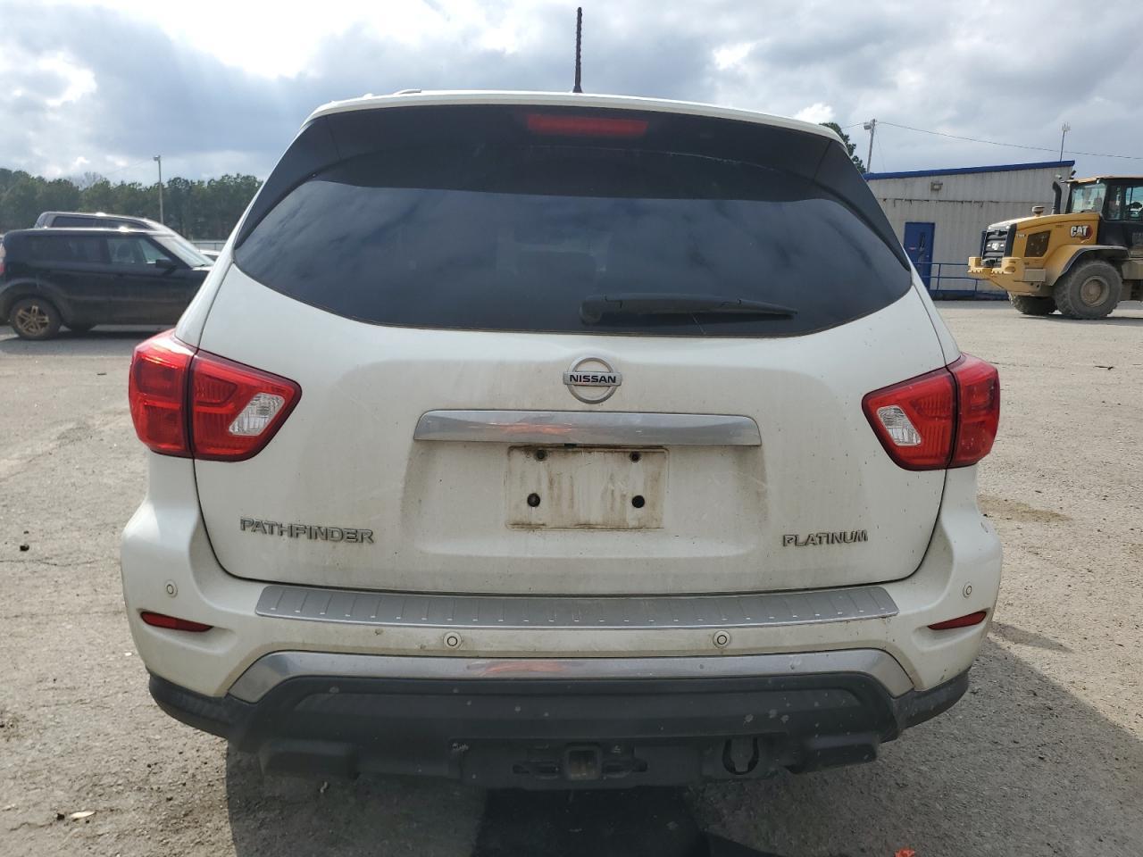 2017 NISSAN PATHFINDER - Фото 6