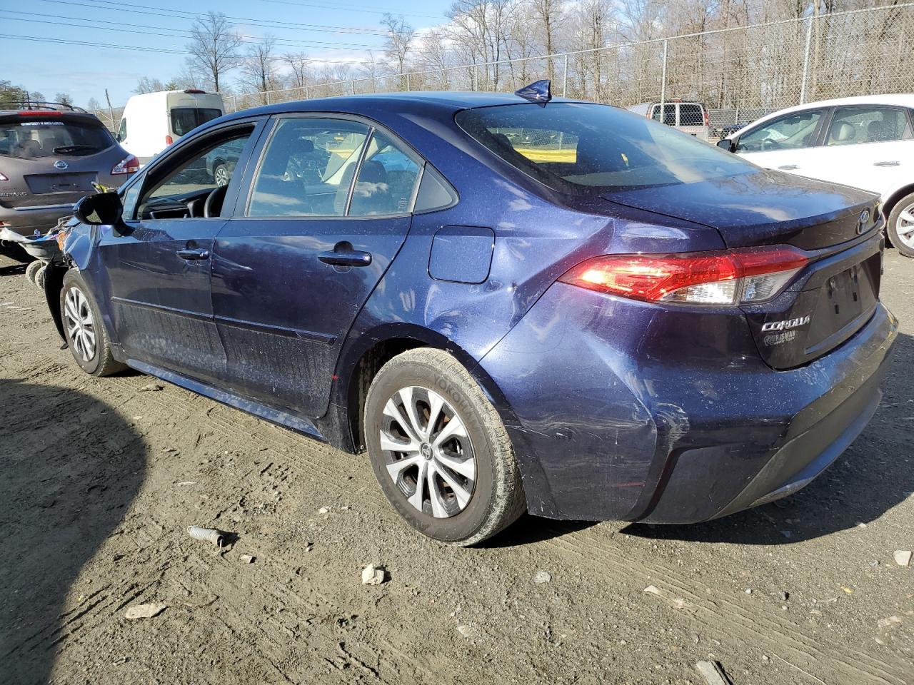 2022 TOYOTA COROLLA LE - Image 2