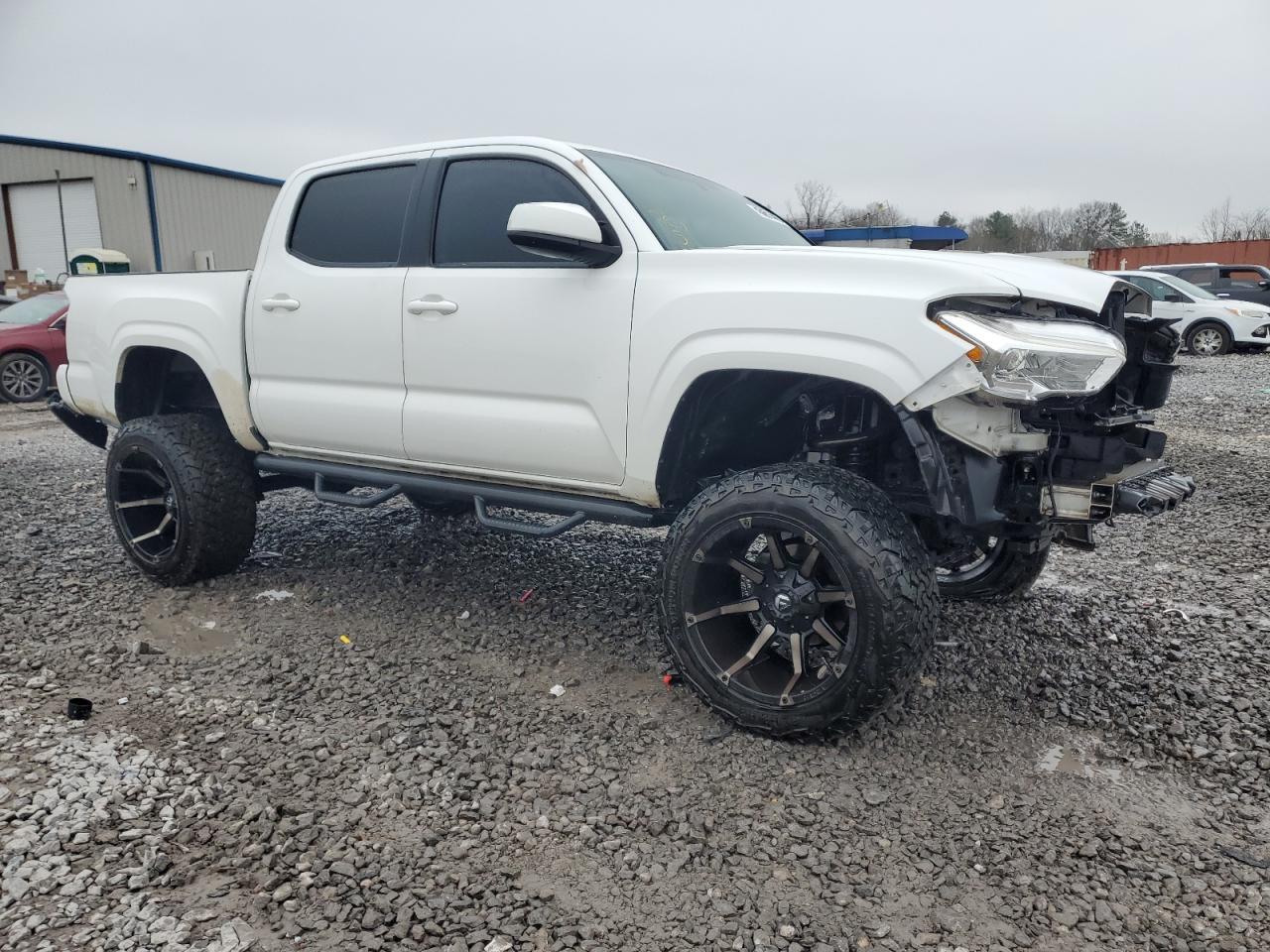 2017 TOYOTA TACOMA DOU - Фото 4