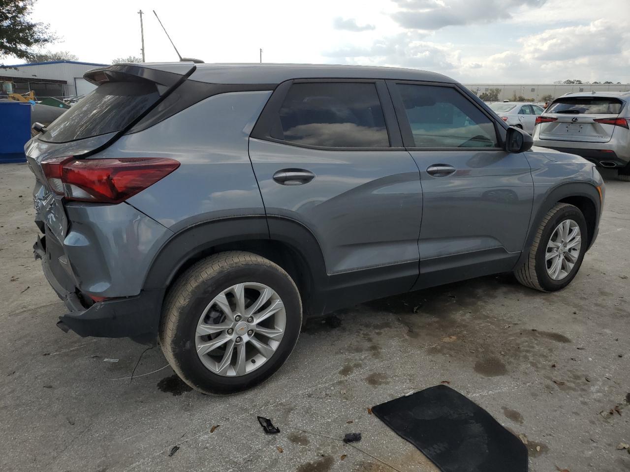 2021 CHEVROLET TRAILBLAZE - Image 3