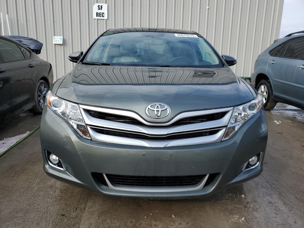2014 TOYOTA VENZA LE - Фото 5