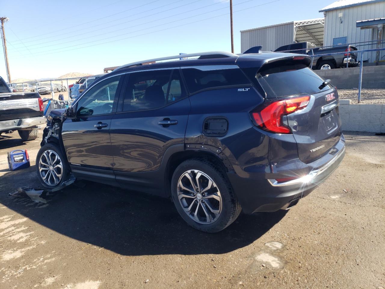 2018 GMC TERRAIN SL - Фото 2