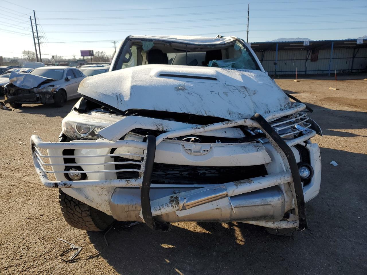 2017 TOYOTA 4RUNNER SR - Фото 5