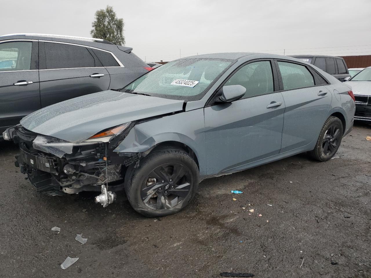2022 HYUNDAI ELANTRA SE