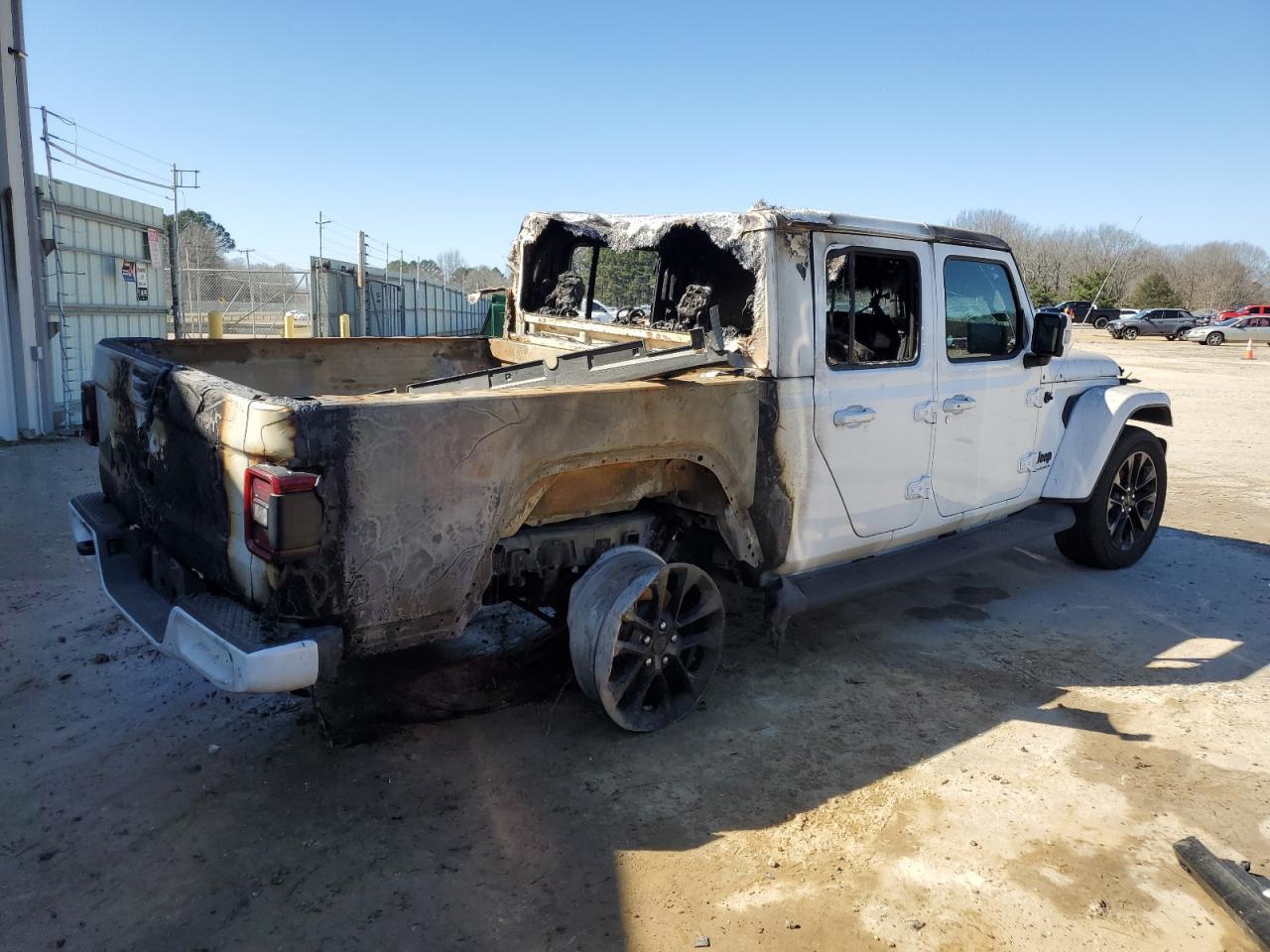 2023 JEEP GLADIATOR - Image 3