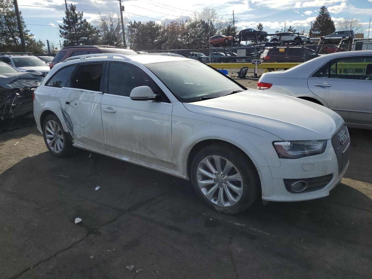2015 AUDI A4 ALLROAD - Image 4