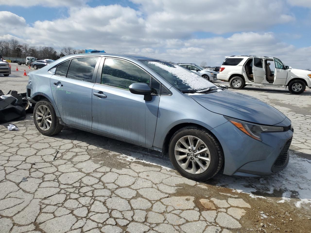 2022 TOYOTA COROLLA LE - Фото 4