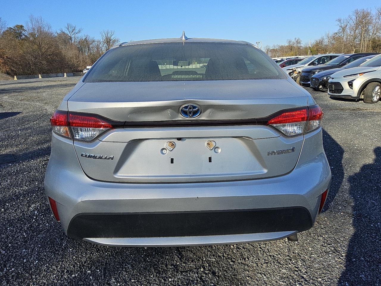 2021 TOYOTA COROLLA LE - Фото 6
