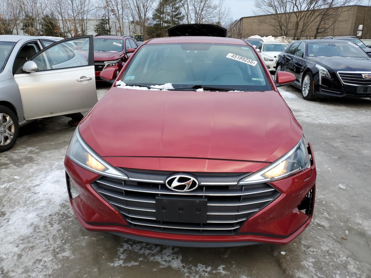 2019 HYUNDAI ELANTRA SE - Фото 5