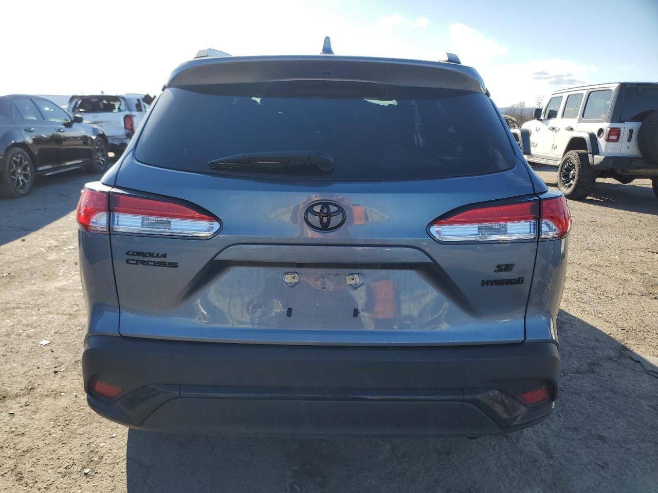 2024 TOYOTA COROLLA CR - Image 6