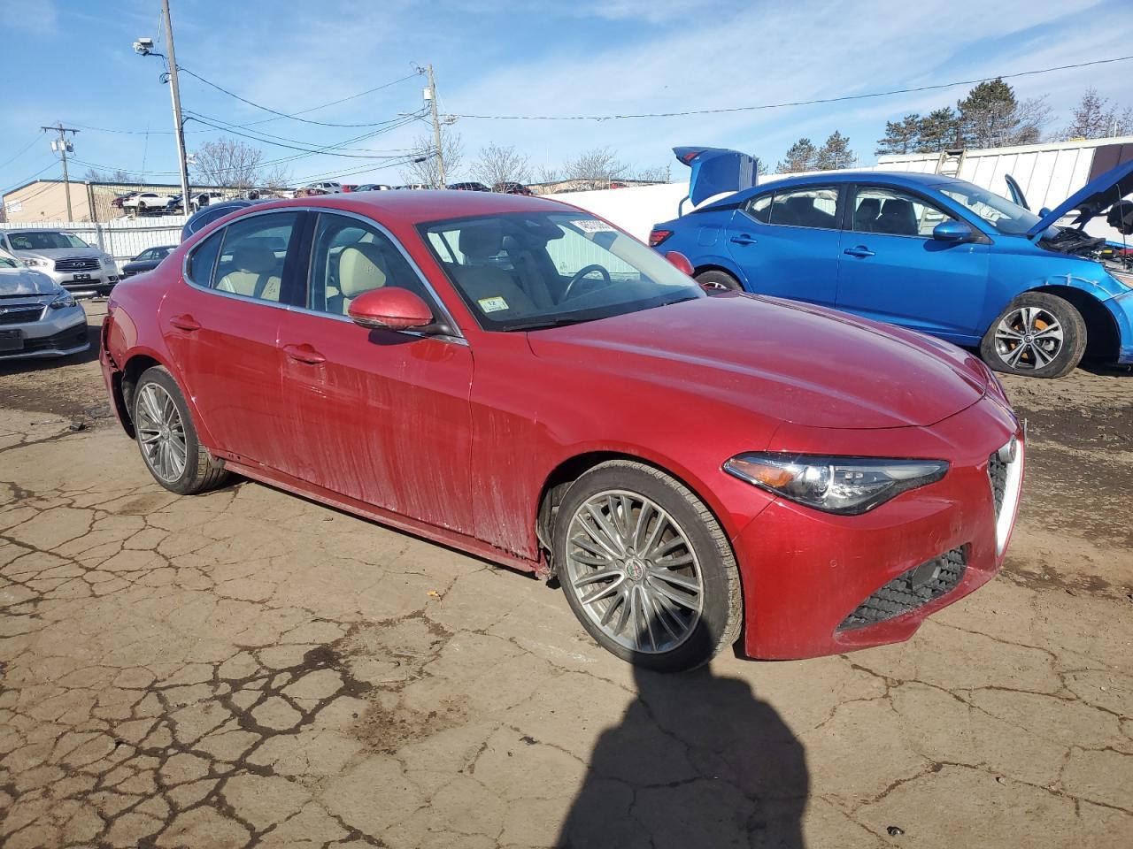 2017 ALFA ROMEO GIULIA TI - Фото 4