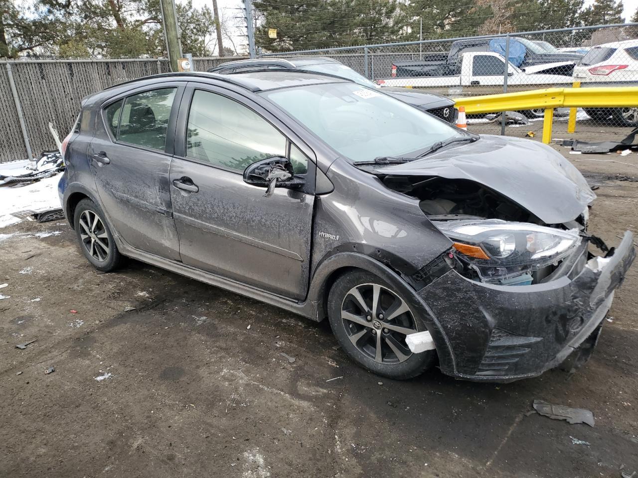 2018 TOYOTA PRIUS C - Image 4