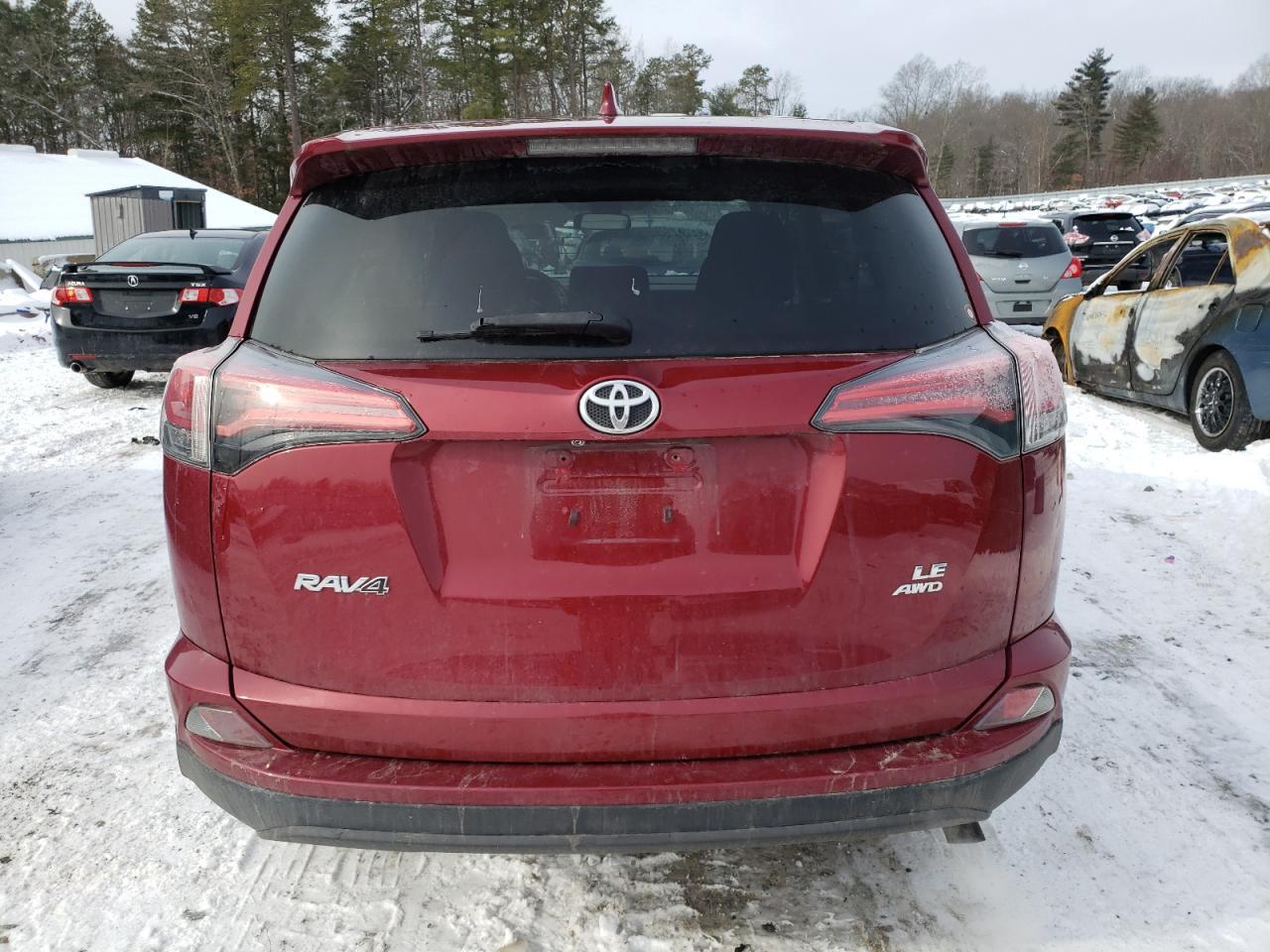 2018 TOYOTA RAV4 LE - Image 6