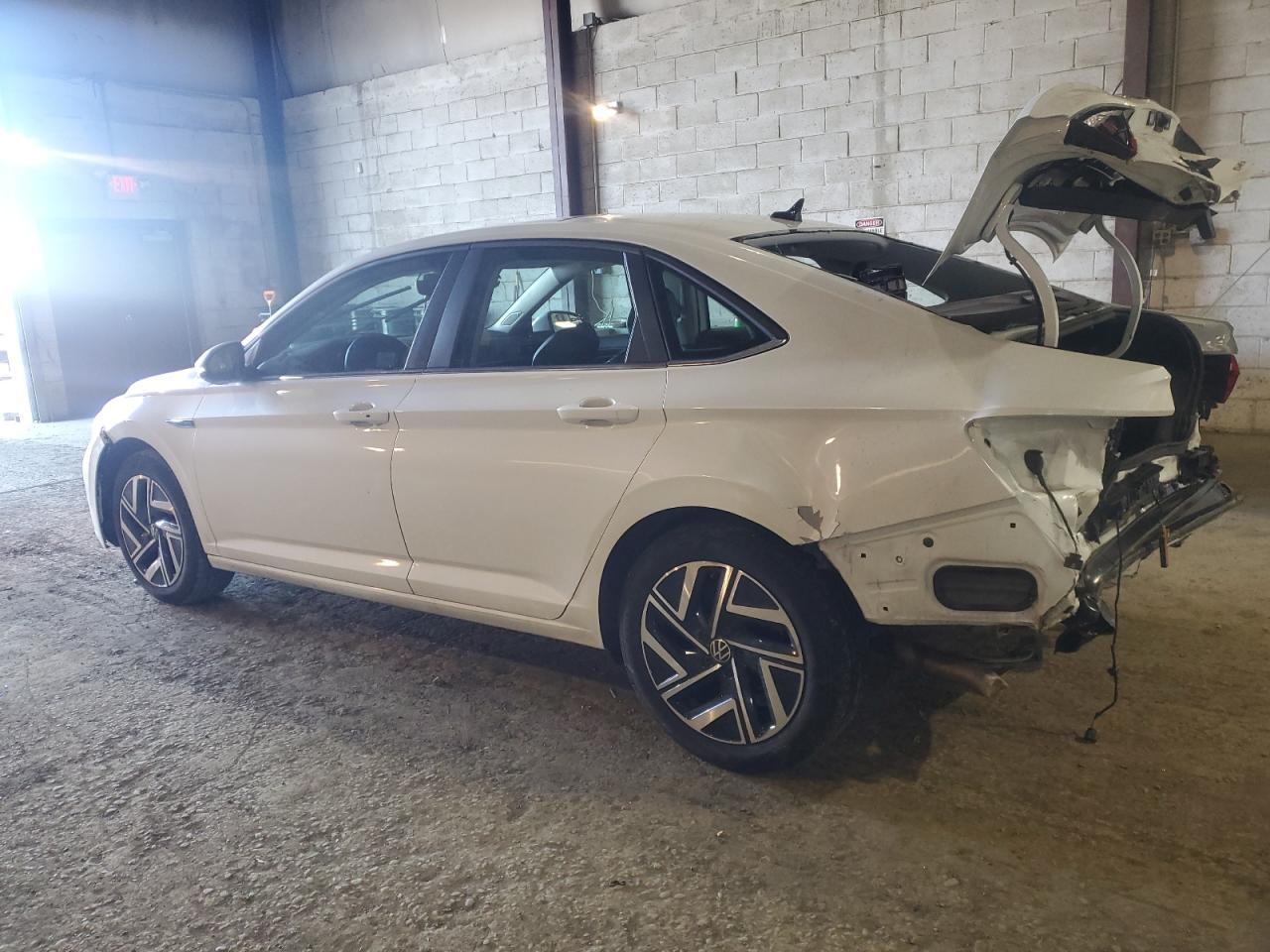 2023 VOLKSWAGEN JETTA SEL - Фото 2