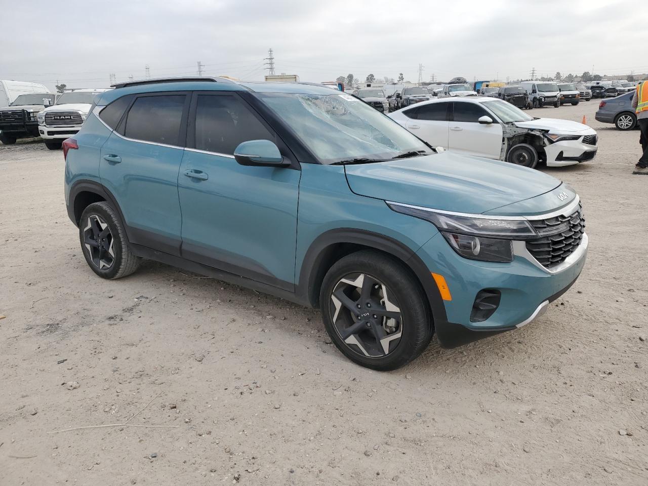 2024 KIA SELTOS EX - Фото 4