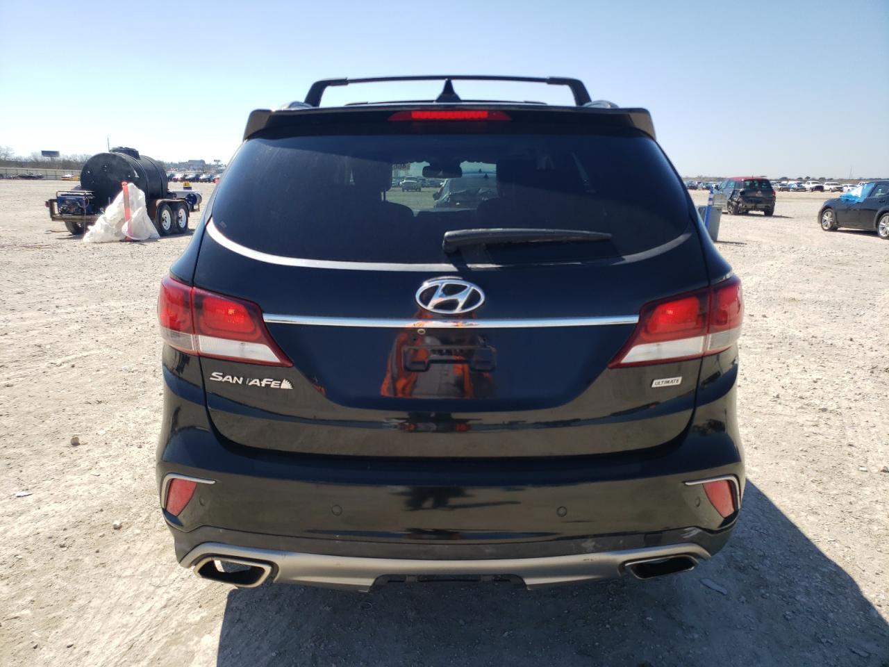2017 HYUNDAI SANTA FE S - Image 6