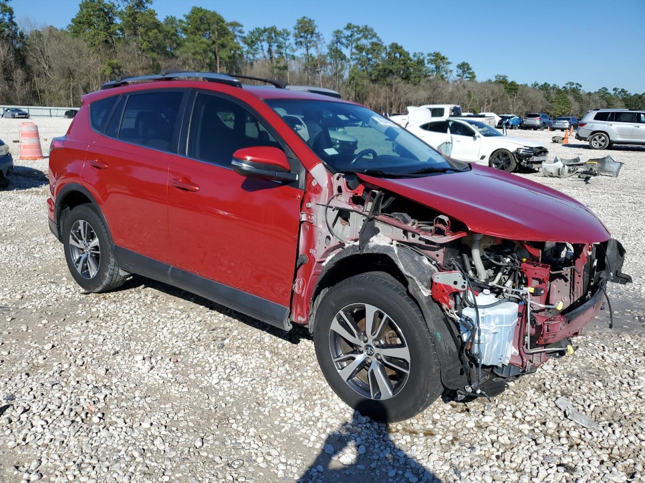 2017 TOYOTA RAV4 XLE - Фото 4