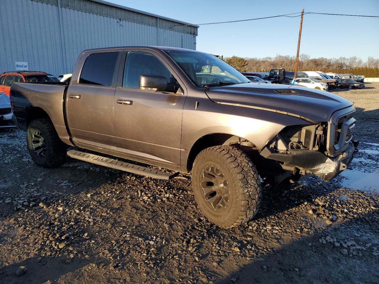2014 RAM 1500 SPORT - Фото 4