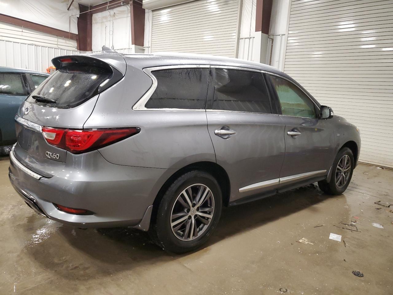 2017 INFINITI QX60 - Image 3