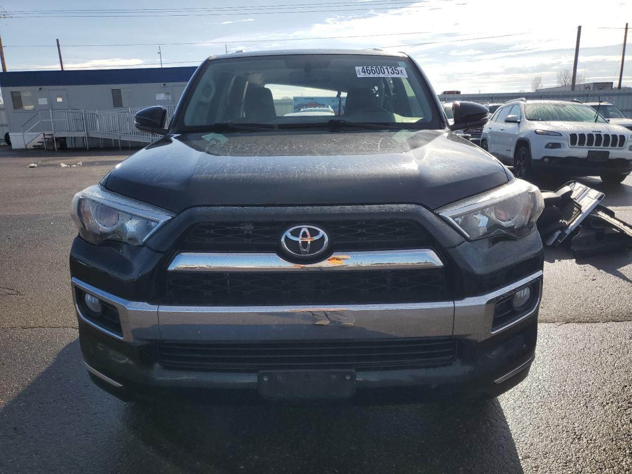 2017 TOYOTA 4RUNNER SR - Фото 5
