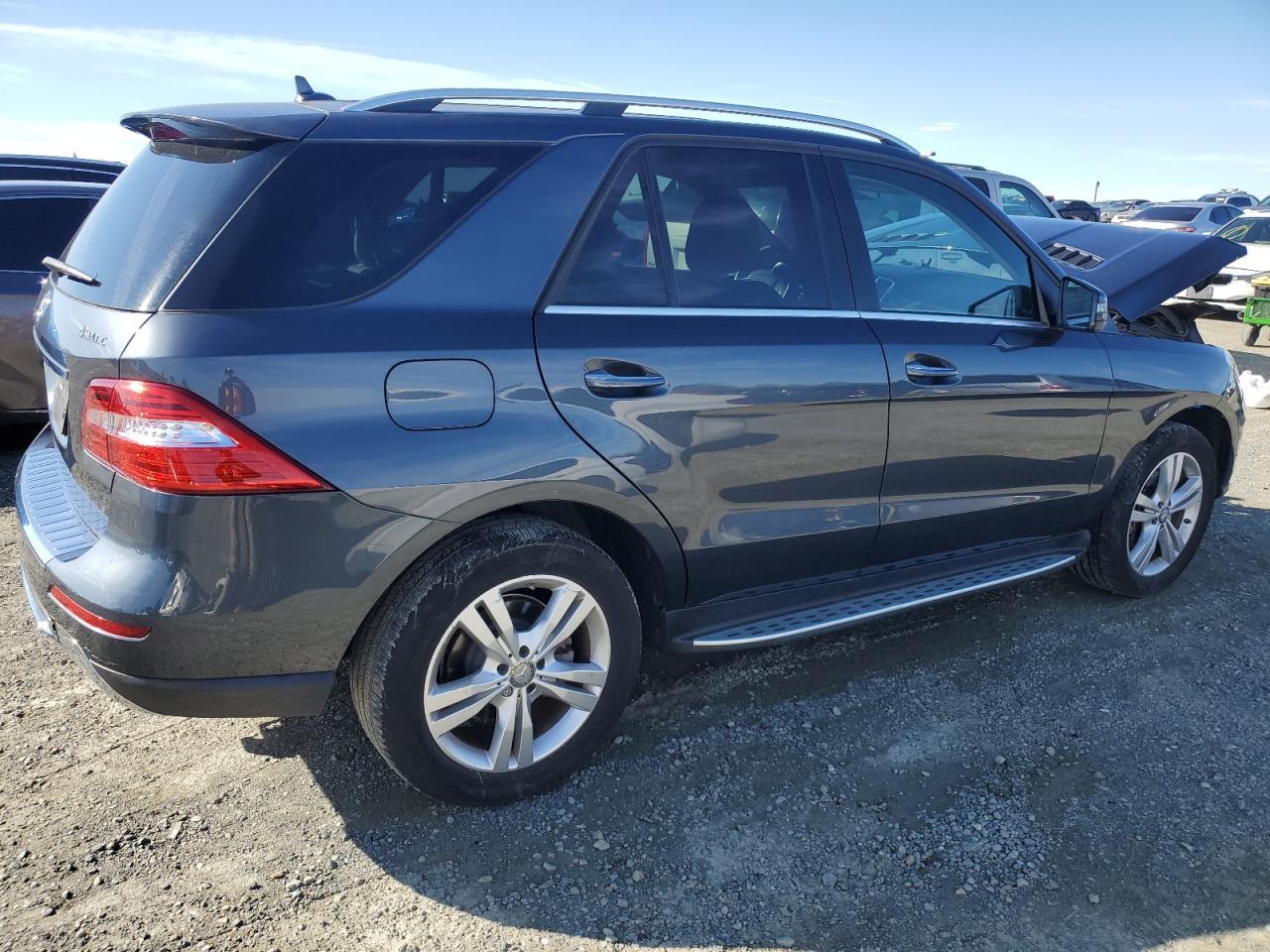 2015 MERCEDES-BENZ ML 350 4MA - Image 3
