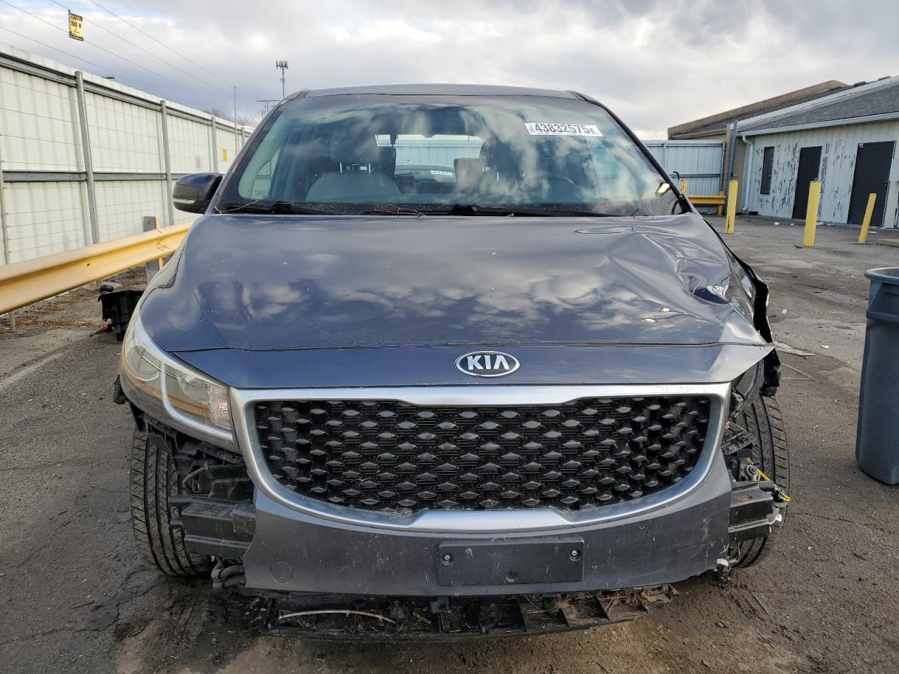 2016 KIA SEDONA LX - Фото 5