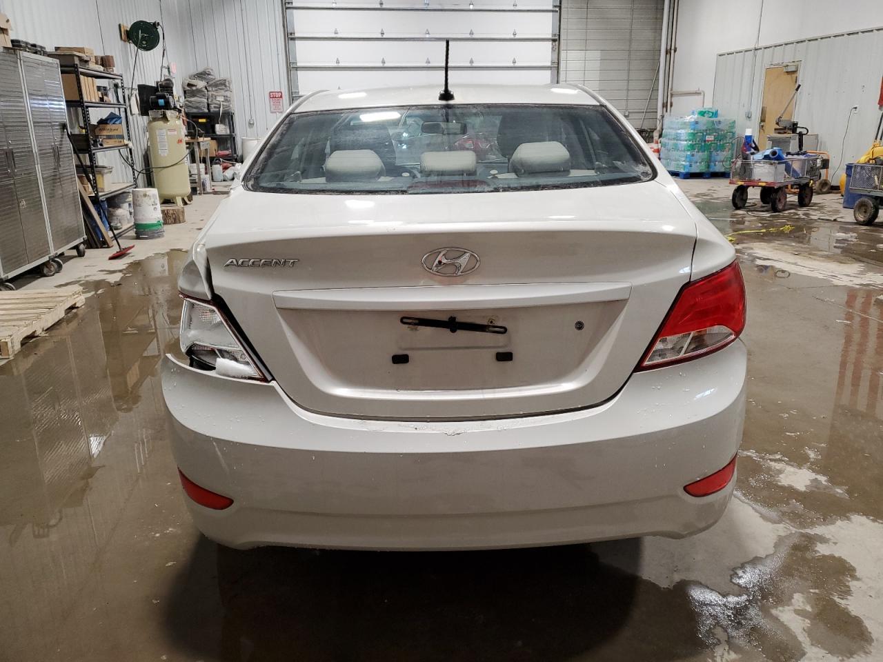 2016 HYUNDAI ACCENT SE - Фото 6