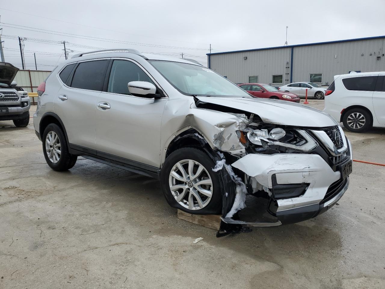 2018 NISSAN ROGUE S - Image 4