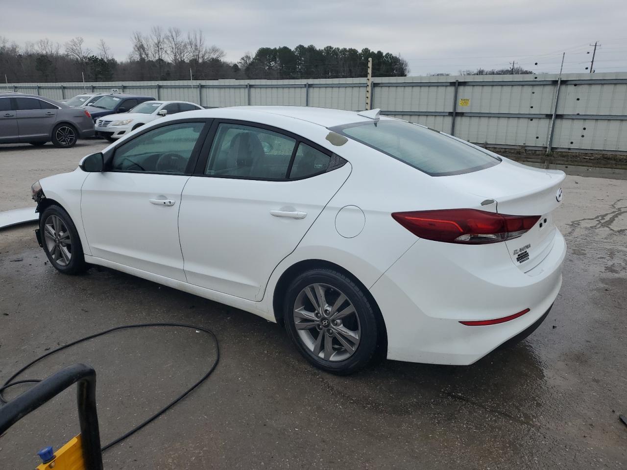 2017 HYUNDAI ELANTRA SE - Image 2