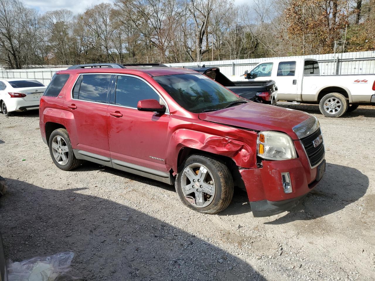 2013 GMC TERRAIN SL - Image 4